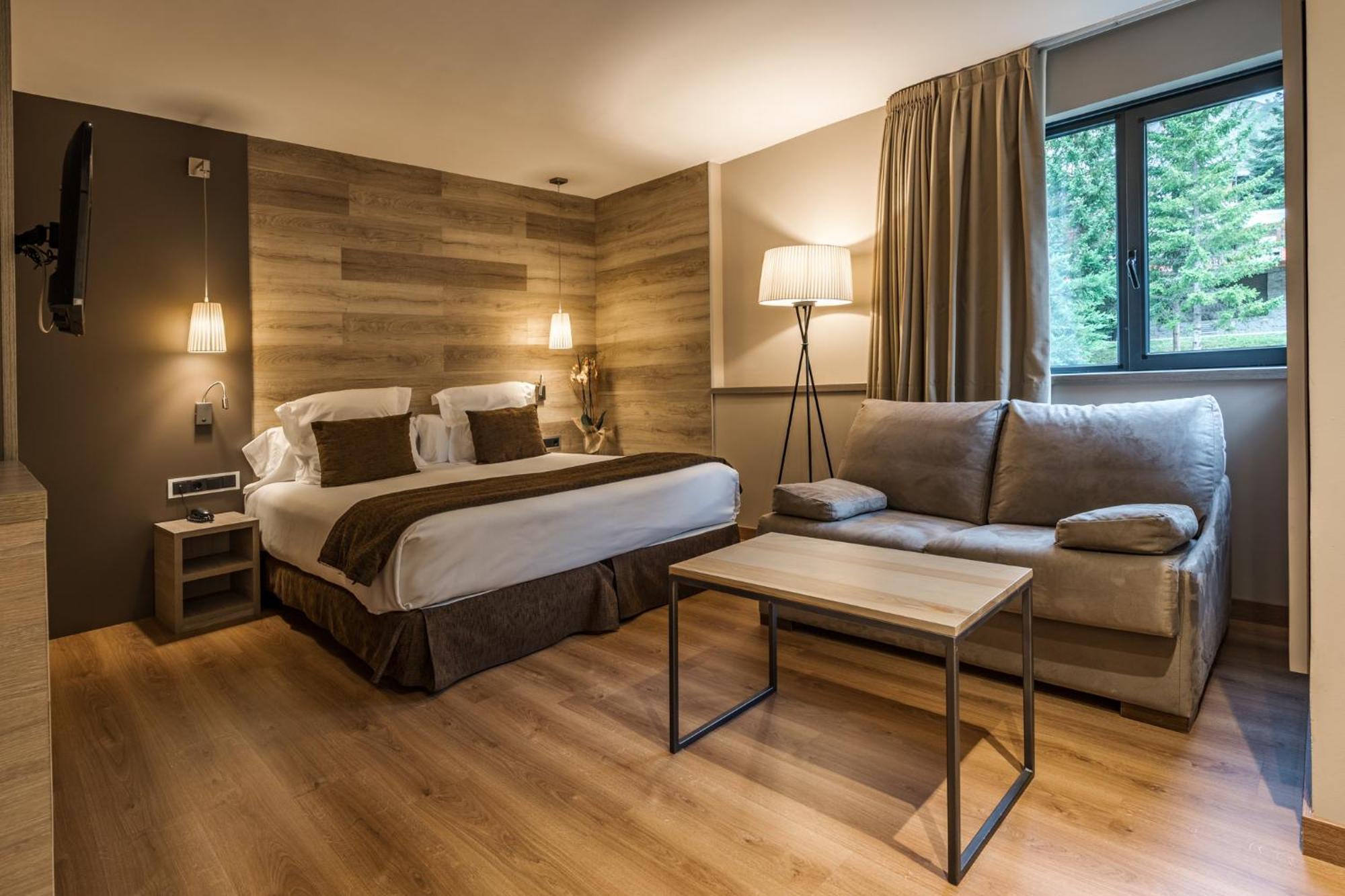 Tuc Blanc Hotel Бакейра-Берет Екстериор снимка